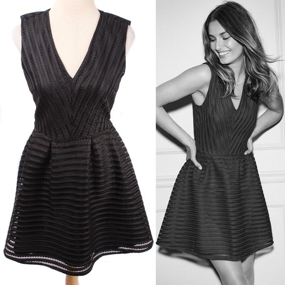 H&M Dresses & Skirts - H&M Black Eyelet V-Neck Fit & Flare Sleeveless Party Dress Size 12